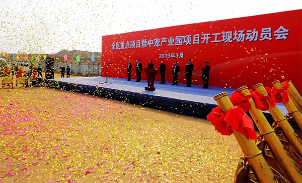 �������ʹ���-׷�󿵽�,����һ������