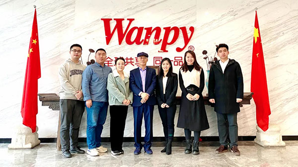 �������ʹ���-׷�󿵽�,����һ������