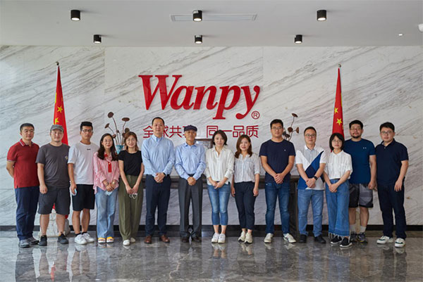 �������ʹ���-׷�󿵽�,����һ������