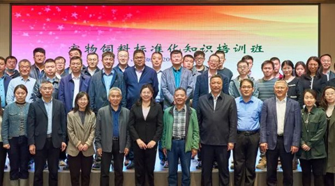 �������ʹ���-׷�󿵽�,����һ������