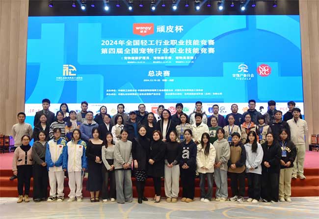 �������ʹ���-׷�󿵽�,����һ������